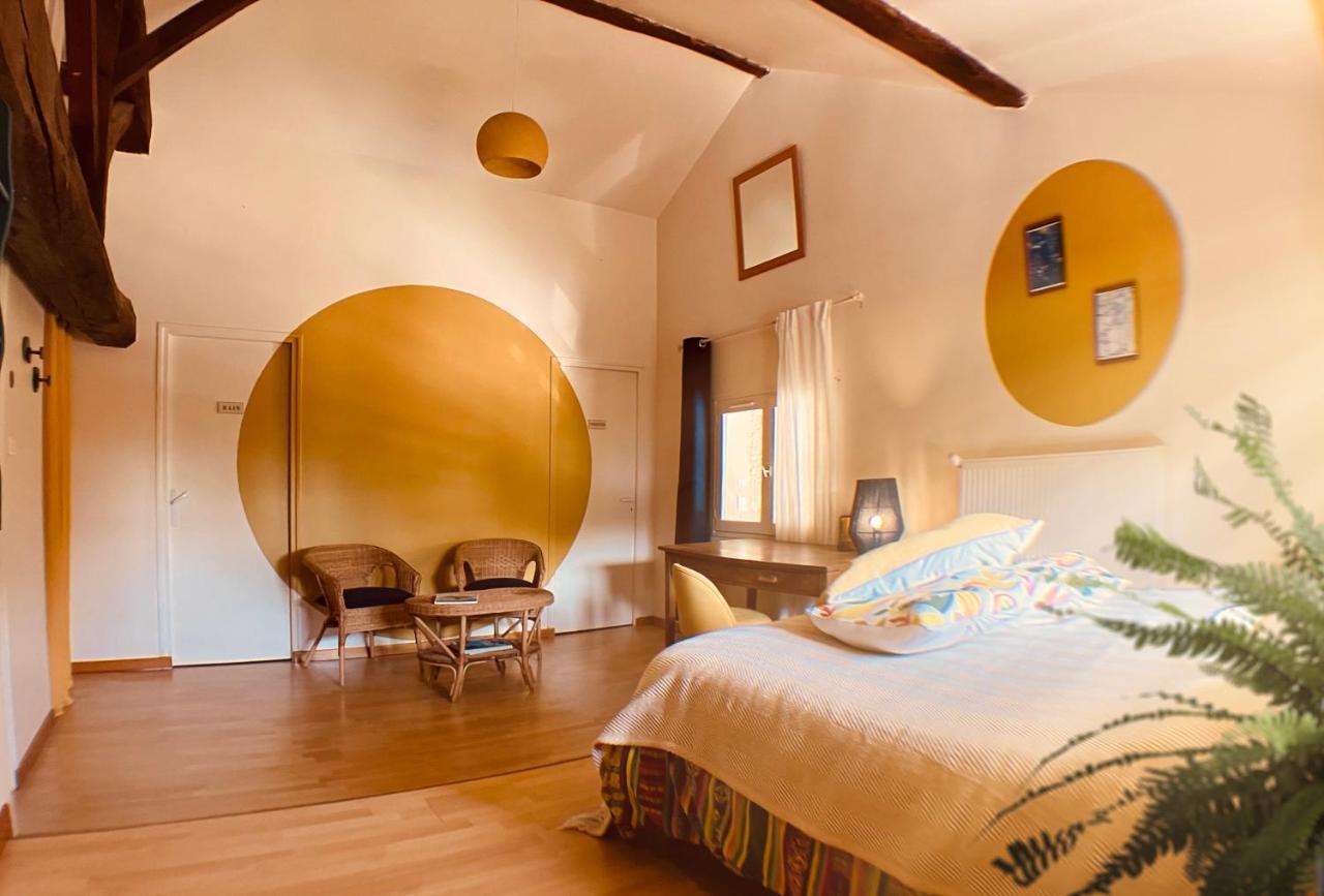 Le Repaire De La Reveuse Bed & Breakfast Saint-Frajou Exterior photo