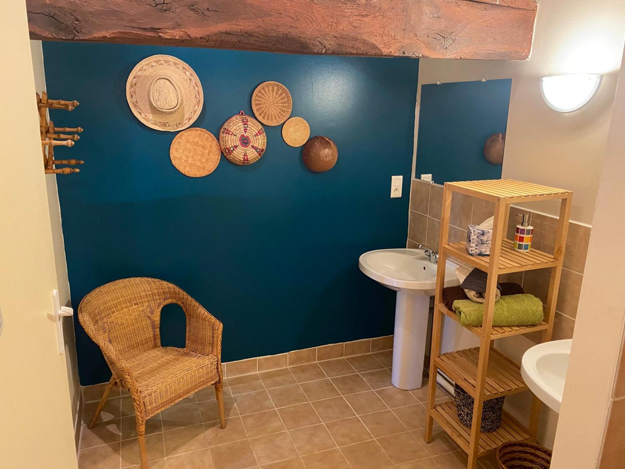 Le Repaire De La Reveuse Bed & Breakfast Saint-Frajou Room photo